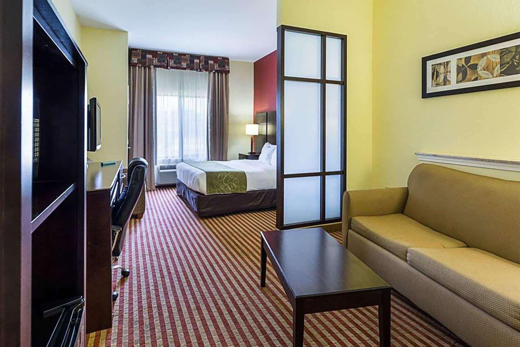 Days Inn & Suites By Wyndham Houston / West Energy Corridor Ngoại thất bức ảnh
